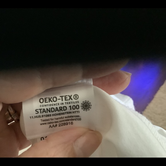 Van Heusen dress shirt - Picture 6 of 6